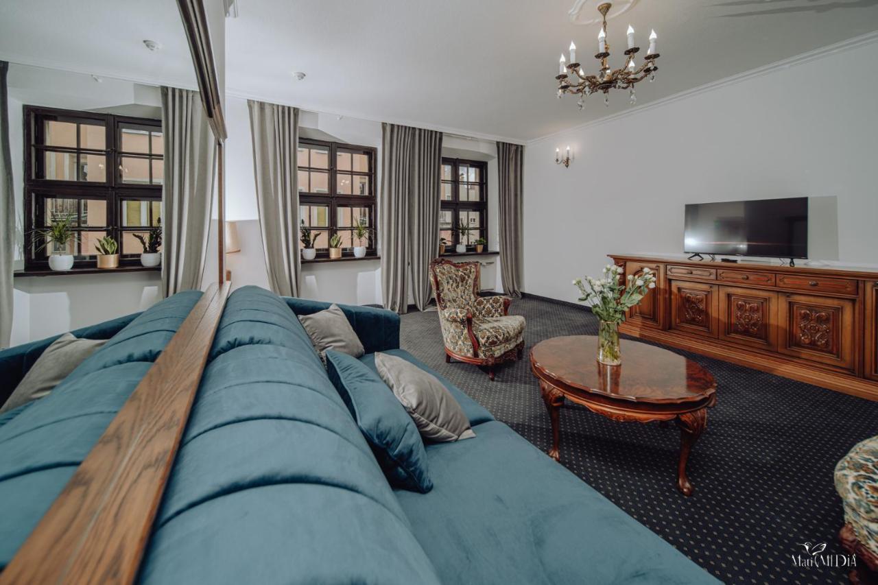 Apartamenty Lokalna 옐레니아구라 외부 사진