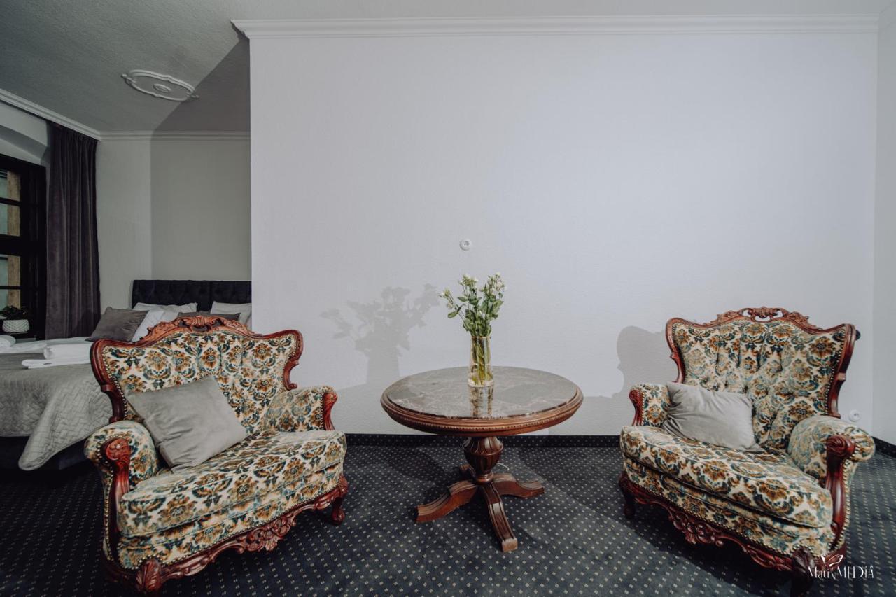 Apartamenty Lokalna 옐레니아구라 외부 사진