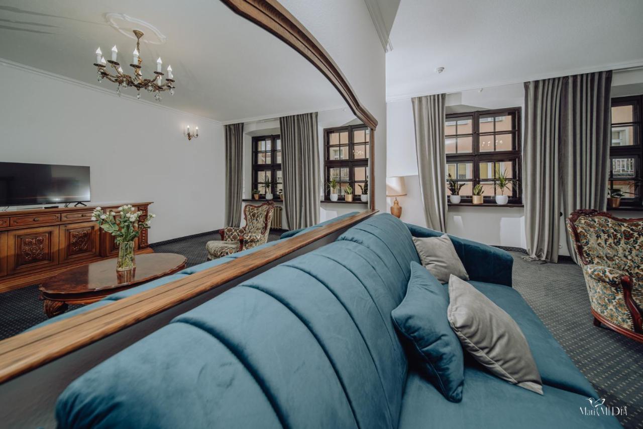 Apartamenty Lokalna 옐레니아구라 외부 사진