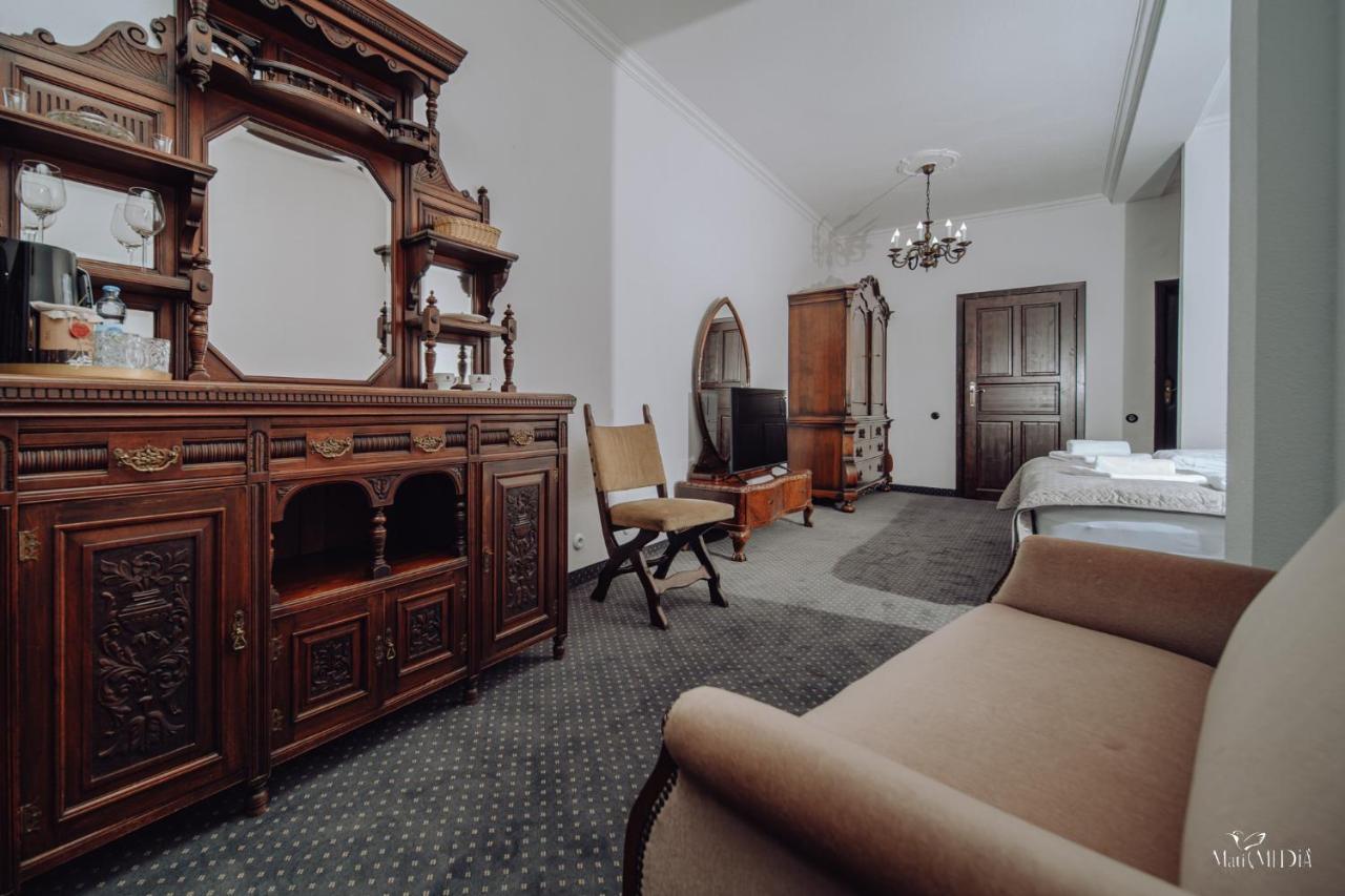 Apartamenty Lokalna 옐레니아구라 외부 사진