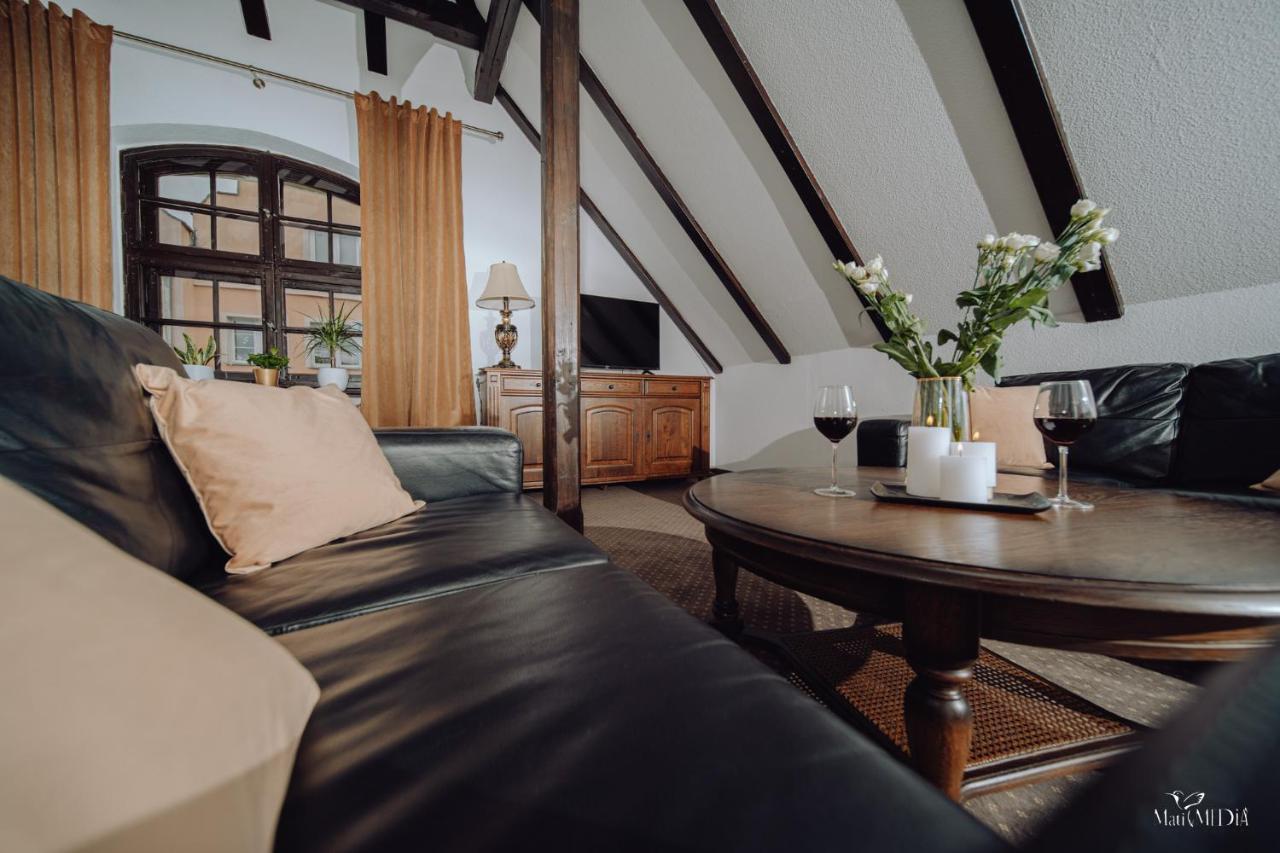 Apartamenty Lokalna 옐레니아구라 외부 사진
