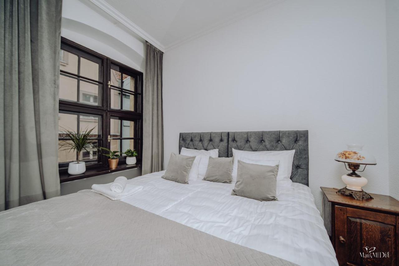 Apartamenty Lokalna 옐레니아구라 외부 사진