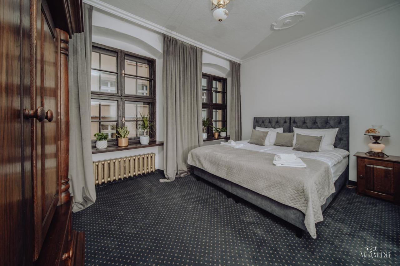 Apartamenty Lokalna 옐레니아구라 외부 사진