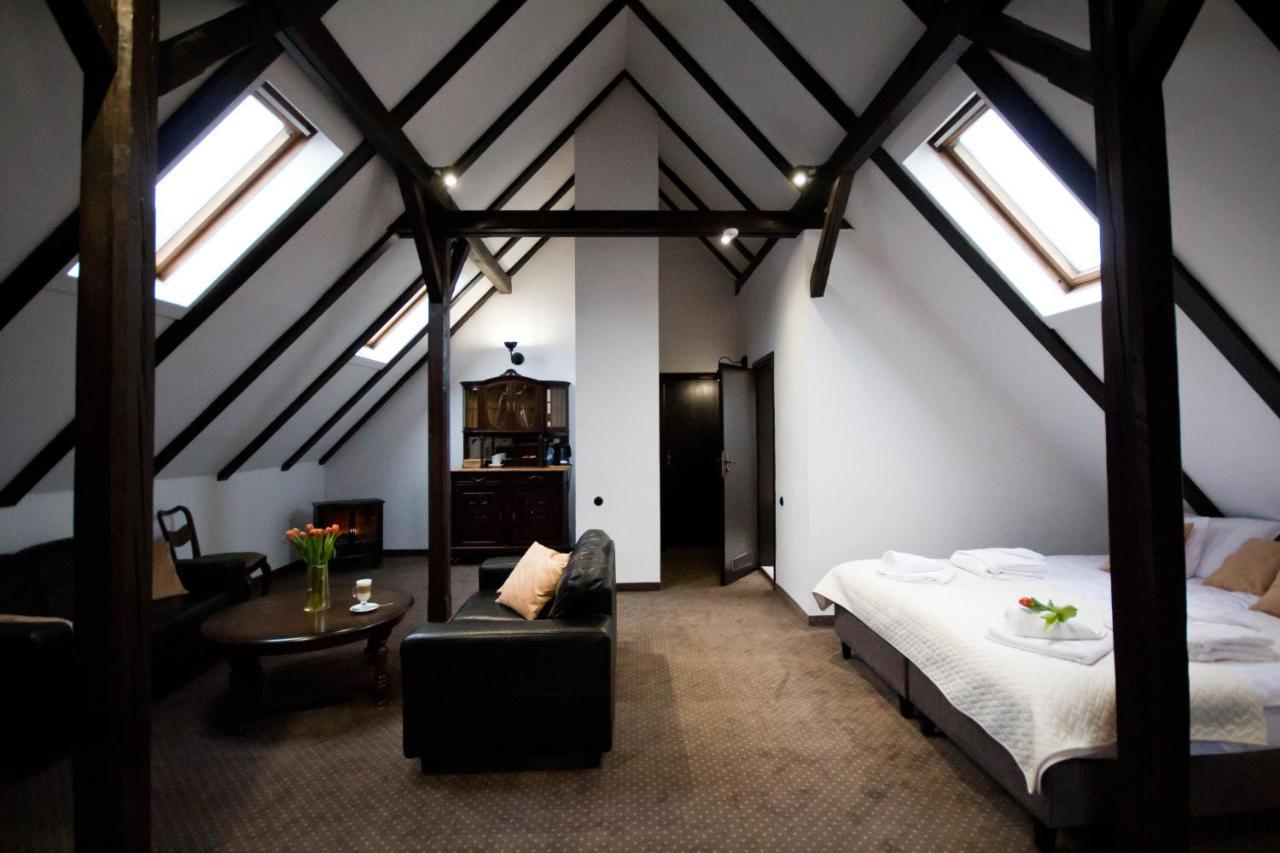 Apartamenty Lokalna 옐레니아구라 외부 사진